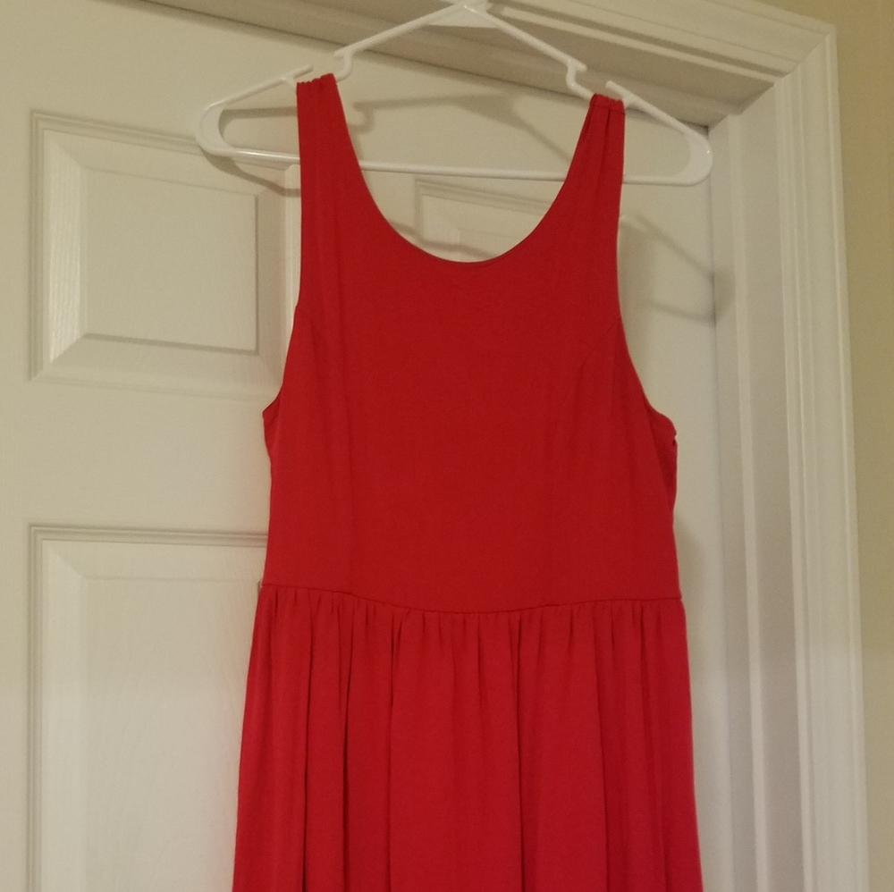 EUC Size Medium Red Everly Dress